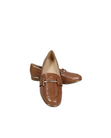 CLAIBORNE Women Leather Ballerina