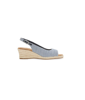 ST. JOHN'S BAY Women Stripe Sandal