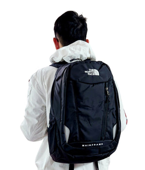 THE NORTH FACE Unisex Logo Backpack