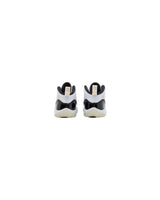 NIKE JORDAN Boys Leather Basketball Shoes