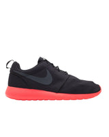 NIKE Men Mesh Sneakers