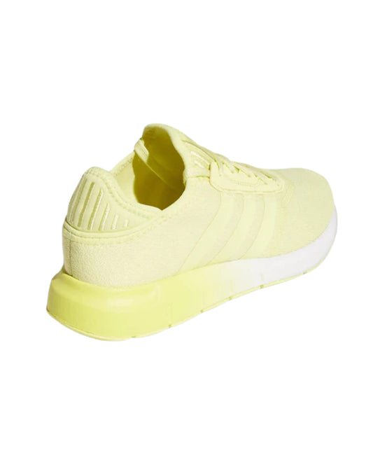 ADIDAS SWIFT X Women Sneaker