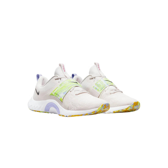 NIKE Women Sneakers Stylish