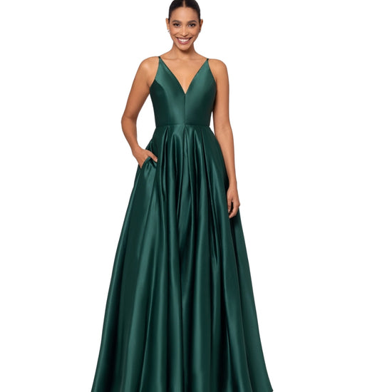 BETSY & ADAM Women Ballgown Dress