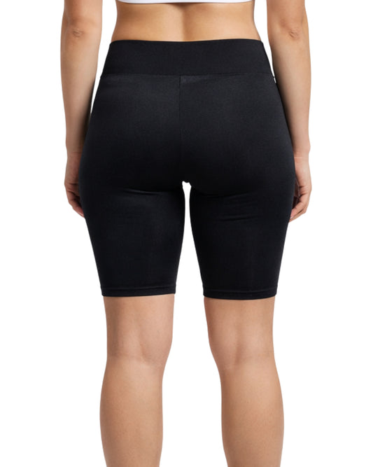 C & A Women Stretch Slim Short