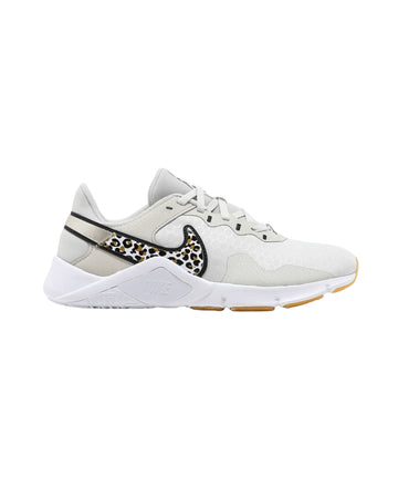 NIKE Women Legend Essential 2 Premium Leopard Sneaker