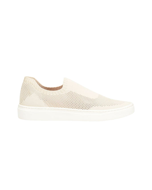 COMFORTIVA Women Tai Sneaker