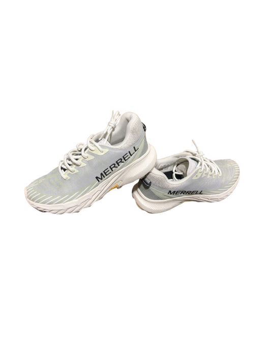 MERRELL Women Peaks Striped Sneaker