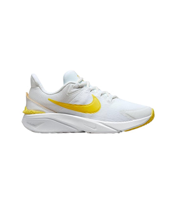 NIKE Boys Star 4 Cross Country Sneaker