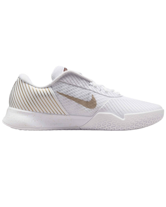 NIKE Men Court Vapor Sneaker