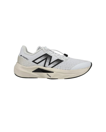NB NEW BALANCE Boys FuelCell Propel Sneaker