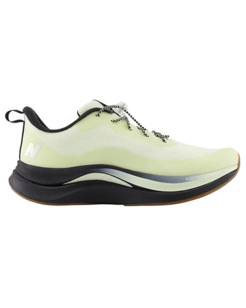NEW BALANCE Men Fuel Cell Sneaker