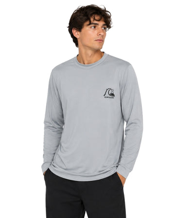 QUIKSILVER Men Small Logo Graphic  T-Shirt