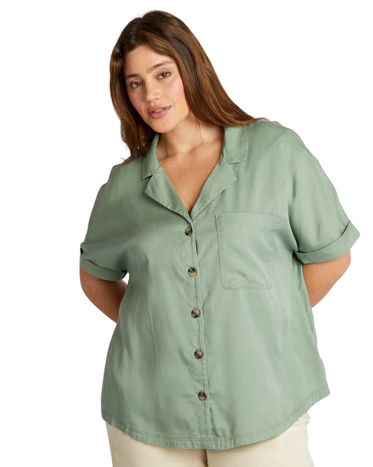 KIABI Women Easy Everyday Styling Shirt