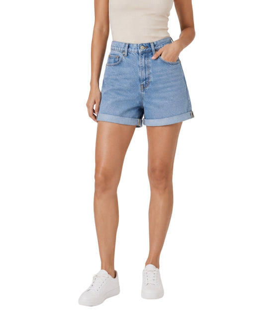 KIABI Women Straight Short