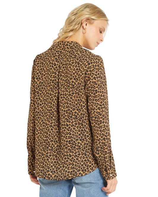 KIABI Women Flowy Leopard Shirt