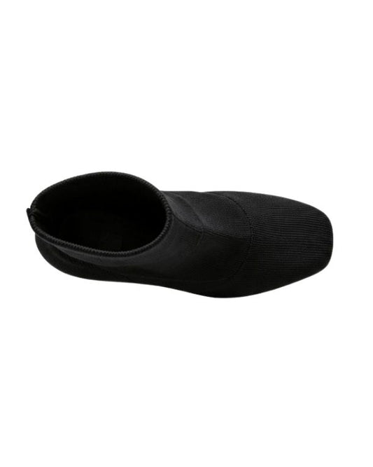 FOREVER 21 Women Classy Chic Boot