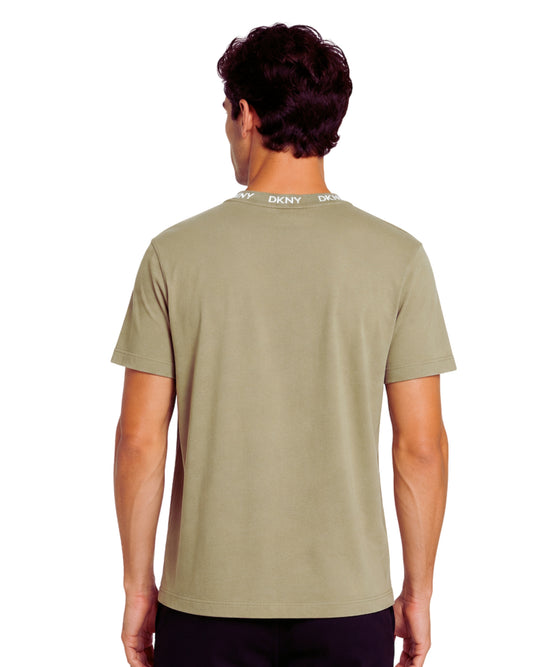 DKNY Men Smooth T-Shirt