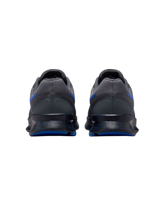 NIKE Men Swift 3 Sneaker