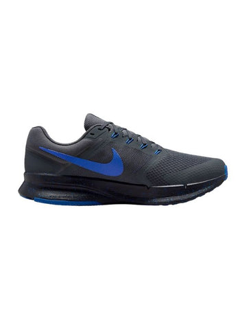 NIKE Men Swift 3 Sneaker