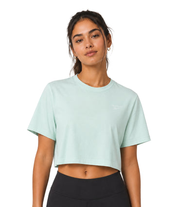 REEBOK Women Crew Neck T-Shirt