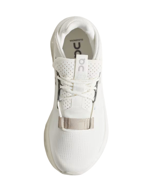 ON CLOUD Women Cloudnova 2 Sneaker