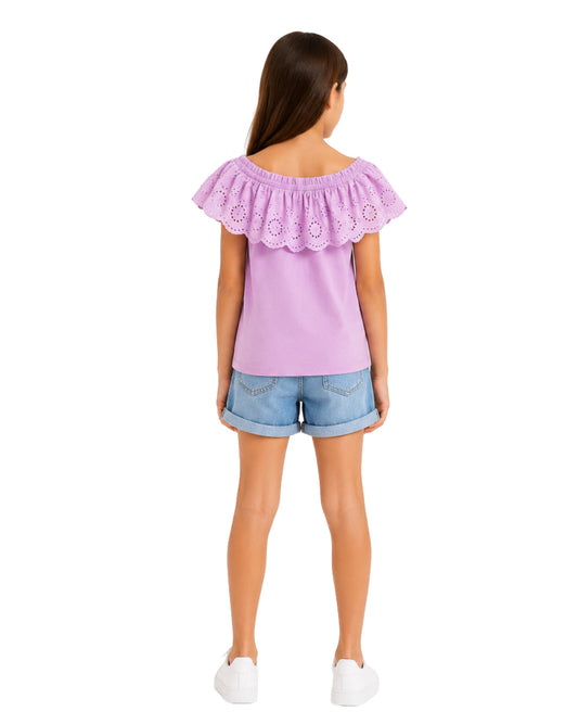 KIABI Girls Ruffle Neckline T-Shirt