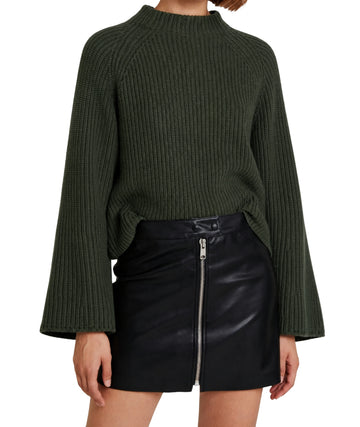 VINCE CAMUTO Women Wide Long Sleeve T-Shirt