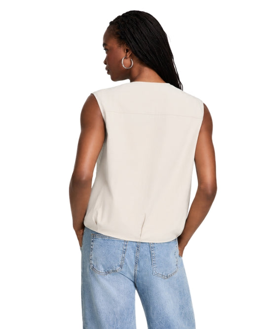BAR III Women Bubble Hem Cargo Vest