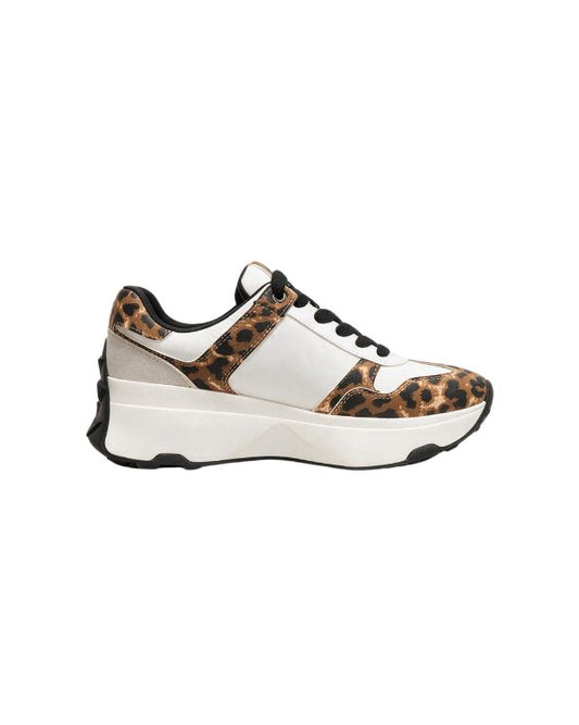 GUESS Women Chunky Platform Sneaker