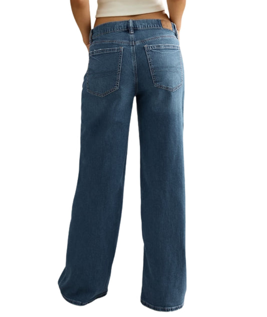 AMERICAN EAGLE Women Low Rise Strigid Jeans