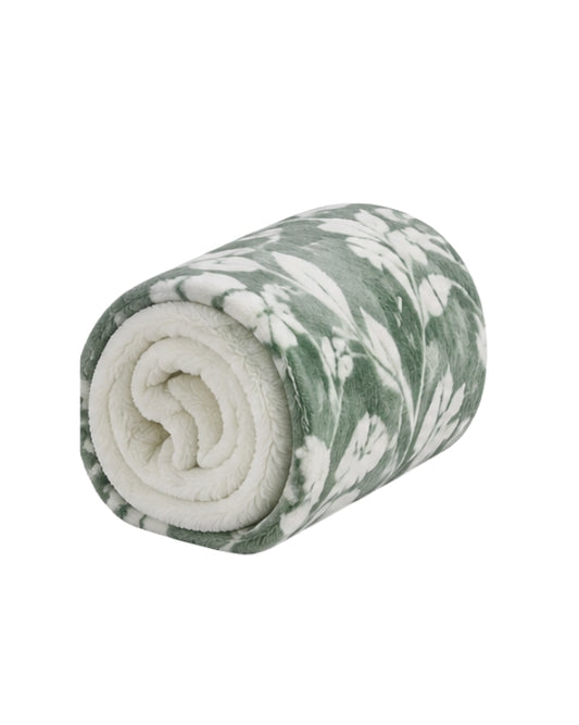 MEMBER'S MARK Floral Plush Throw