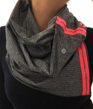 APANA Women Snap Scarf