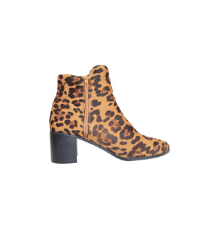 Women Tiger Velvet Boot