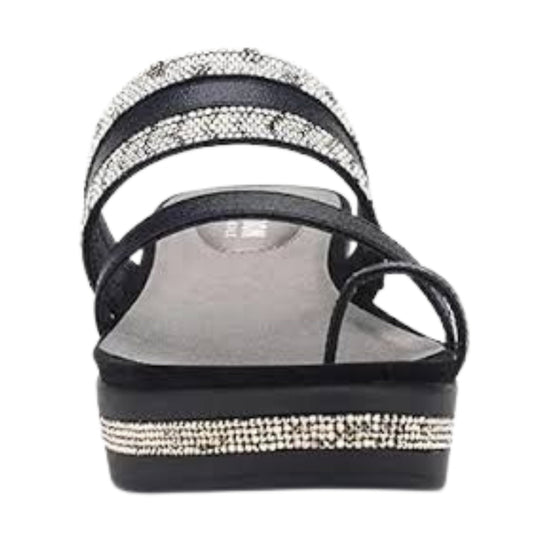 REACTIONS Women Great Scroll Slippers