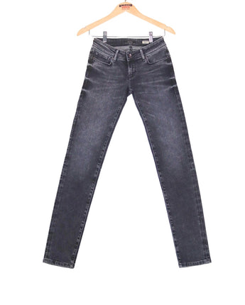 Women Push Up Jeans