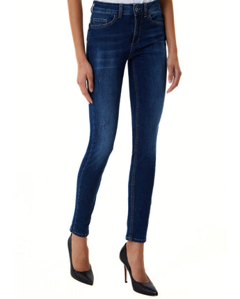 Women Shinny Detalis Skinny Jeans