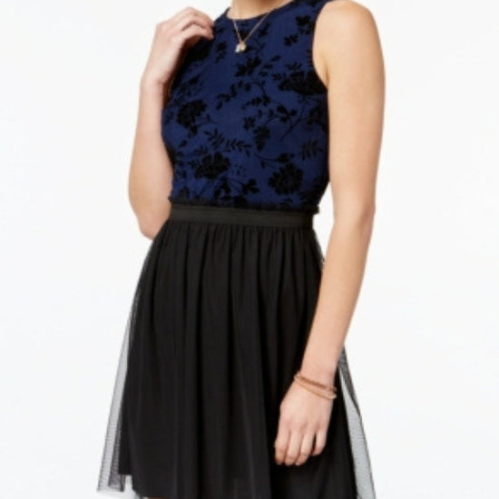 Women Sleeveless Dress