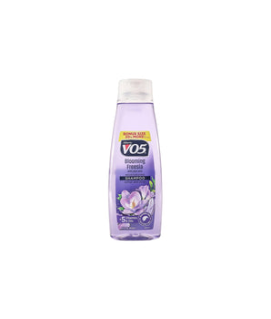 VO5 Moisturizing Blooming Freesia Shampoo